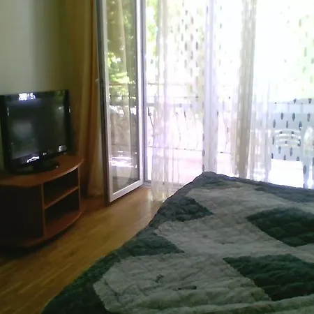 Part Of The House In The Apple Garden Penzion Varna